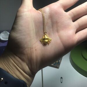 Bee pendant necklace